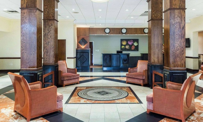 Somerset Hotel | Clarion Hotel Somerset - New Brunswick