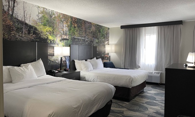 Fairborn Hotel | Clarion Inn Fairborn - Dayton near Wright Patterson