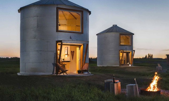 Kalispell Otro | Clark Farm Silos #4 - Scenic Mountain Views