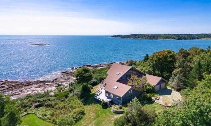 Tenants Harbor Casa | Clark Point Cottage, ocean access, panoramic views