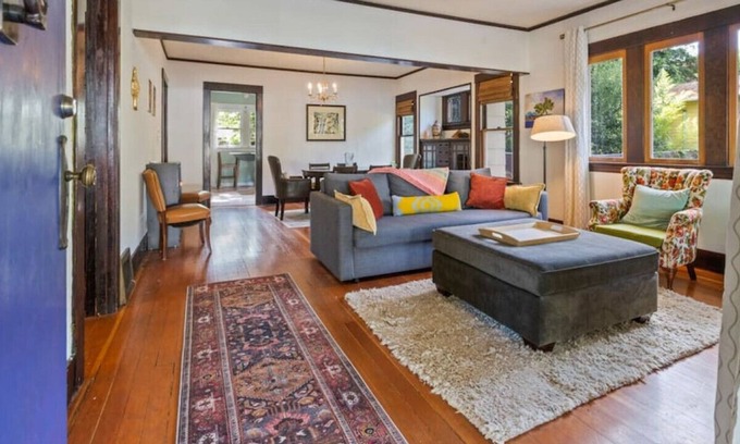 St. Johns Casa | Classic 1913 St Johns Bungalow