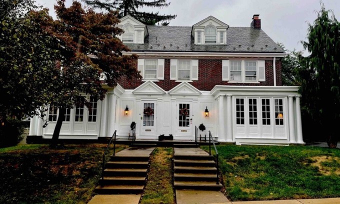 Allentown Casa | Classic 1920s West End Duplex