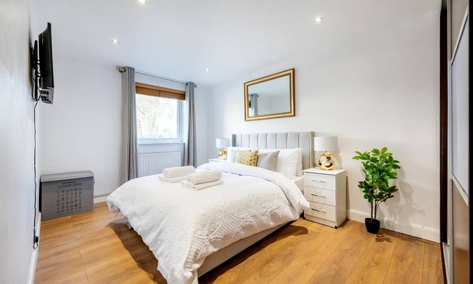 Whittington Apartamento | Classic 2 bed Apartment Situated in Mill Hill
