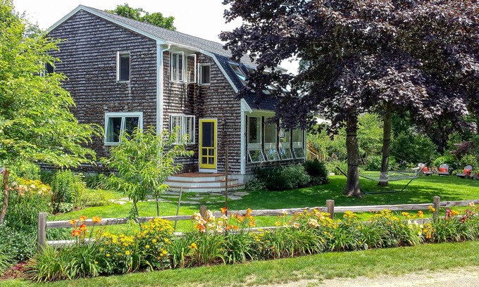 Biddeford Pool Casa | Classic coastal home near the beach w/ lush garden, game room & deck - dogs OK
