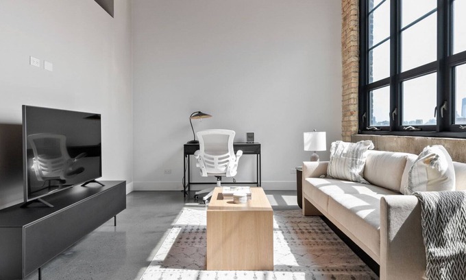 Sheffield Neighbors Apartamento | Classic Lincoln Park 1BR w/ W/D, Gym & Roof, nr I-90, by Blueground