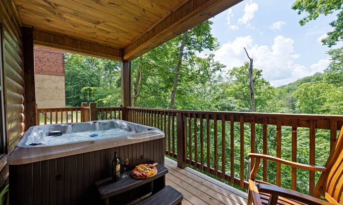 Sevierville Cabina | Cabaña 3HAB/3BA con Vista a la Montaña y las Mejores Amenidades