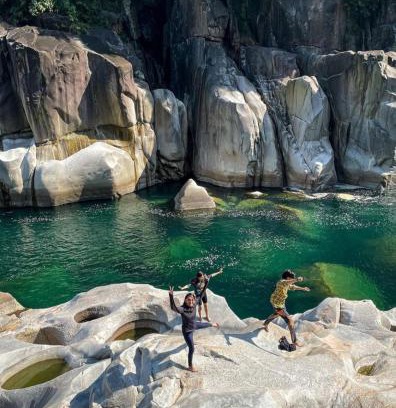 Laitmawsiang Otro | Classified riverside camping