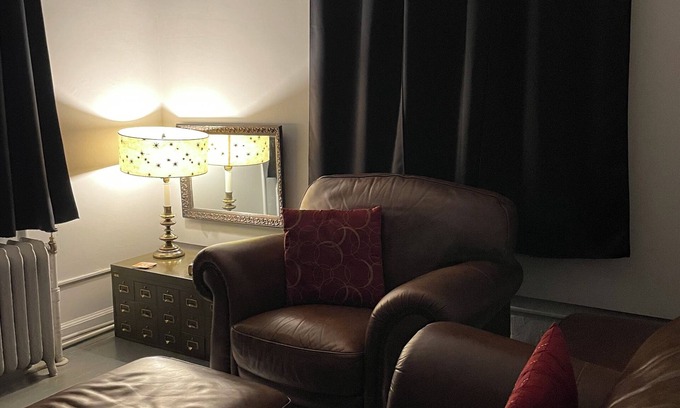 Boone Apartamento | Classy Retro Suite "Preferred Partner of Rail Explorers" Pets OK
