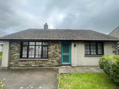 Roche Casa | Clay Cottage
