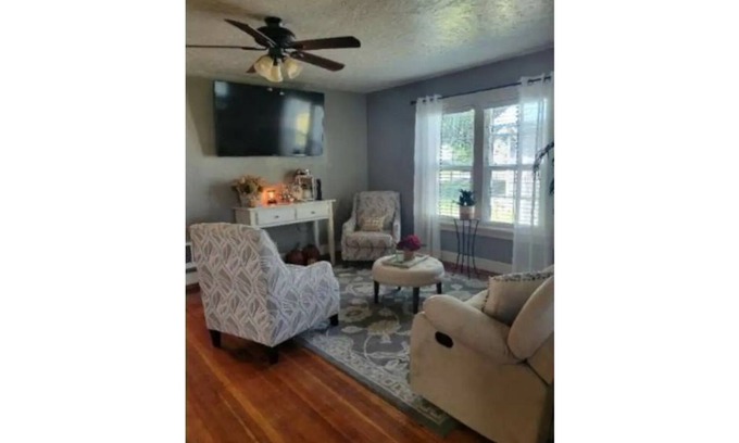 Rupert Casa | Clean and cozy 3 bdrm one bath home in the heart of Rupert.