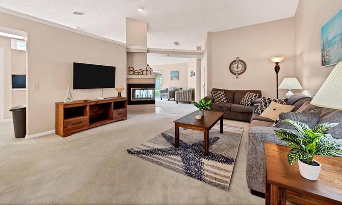 Valrico Casa | Clean and Cozy Family Home - 2 Kings - Coffee Bar