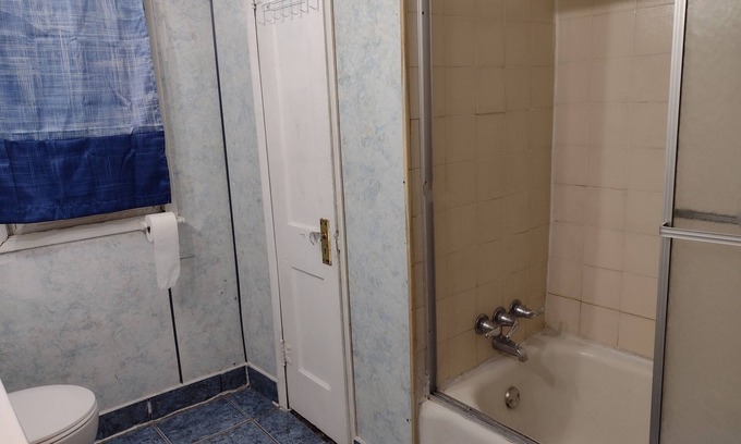 Northwoods Casa | Clean and Quiet 3-bedroom house for NON-Smokers only