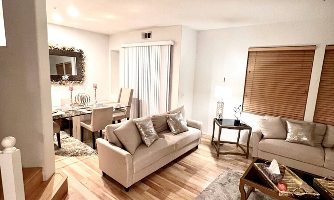 Northwood Point Casa | Clean townhouse in the heart of Irvine.