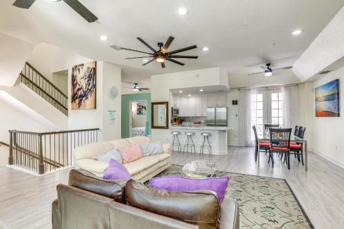 Clearwater Beach Casa | Clearwater Beach Hideaway Walkable Location!