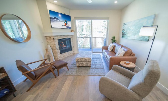 Lakeside Village Casa | Clearwater Lofts Bldg 2 302 by SummitCove Lodging