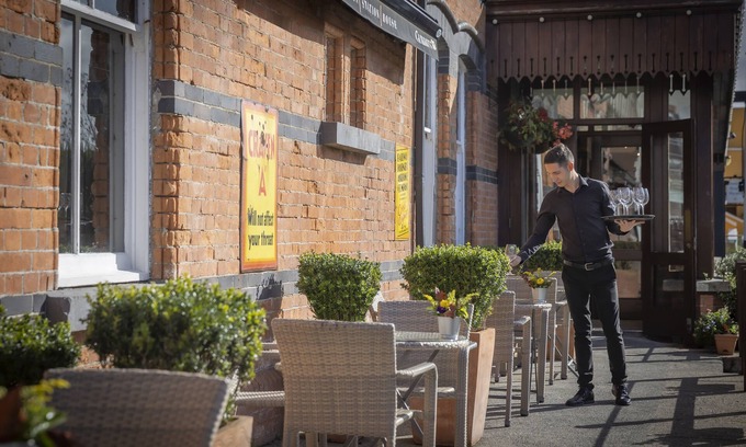 Clifden Hotel | Clifden Station House