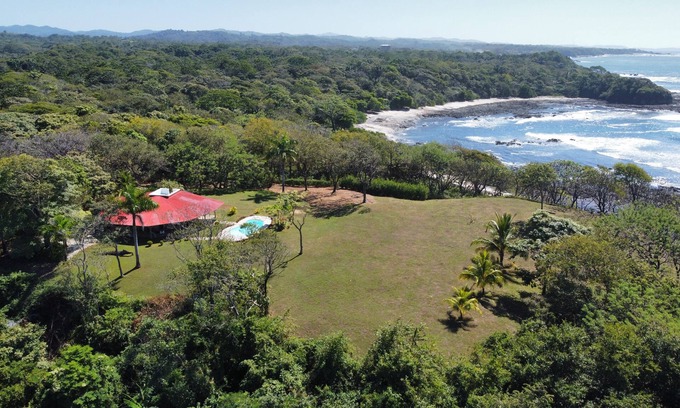 Marbella Casa | Acantilado lado de Costa Rica casa con piscina privada rodeada de vida silvestre!