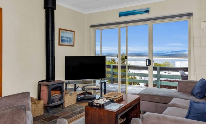 Merimbula Casa | Cliffhanger - Pet Friendly!