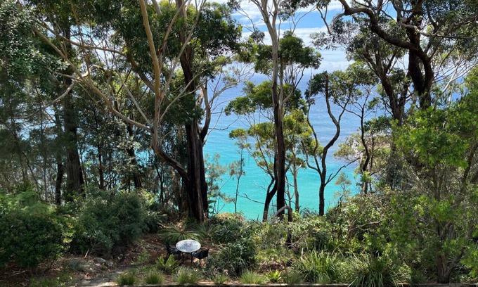 Mollymook Beach Casa | Clifftop Retreat @ Mollymook