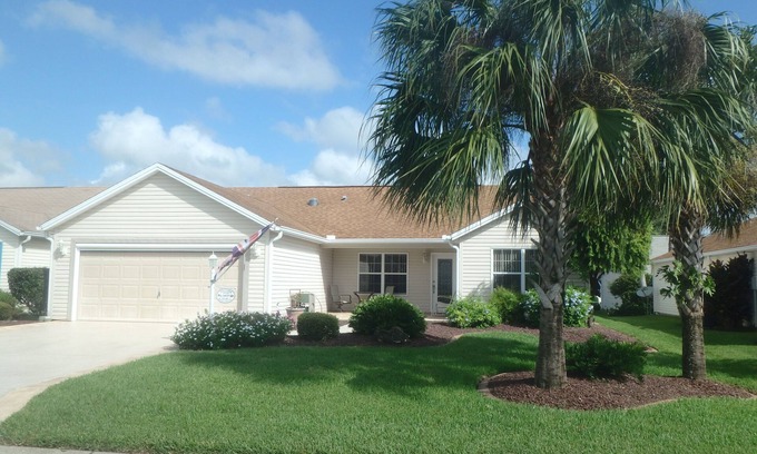 Glenbrook Villa | Cerca de 2 plazas y Glenview Country Club