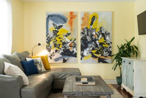 North Park Casa | Close to Beaches & Night Life - Maison D'oiseaux