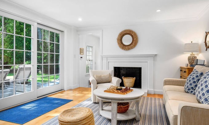 Wianno Casa | Close to beautiful Dowses beach, central AC, and pet friendly!