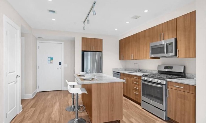 Reston Apartamento | Close to Best Buy, Sephora, Lululemon | Prime 1BR in Reston