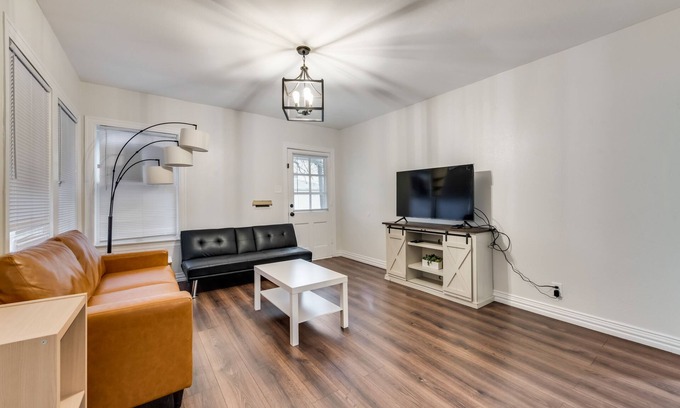 Carter Riverside Casa | Close to down town Fort Worth