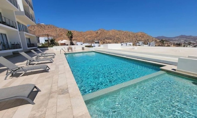 Libertad Condominio | Close to downtown. 2 bed, 2 bath condo with pool.