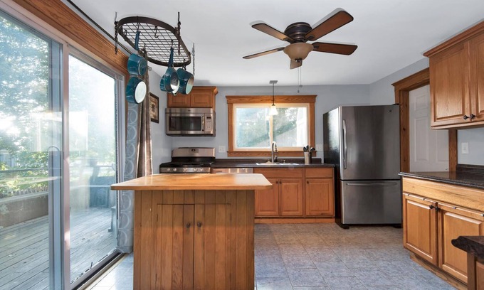 Portland Casa | Cerca del centro con jacuzzi!