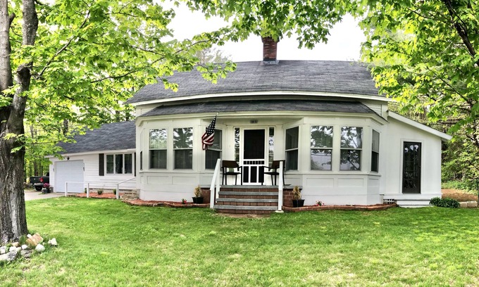 Bristol Casa | Close to DWTN Bristol, Newfound & 15min Ragged Mt.