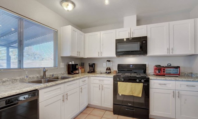 Las Vegas Villa | Close to Everything you need in Fabulous Las Vegas