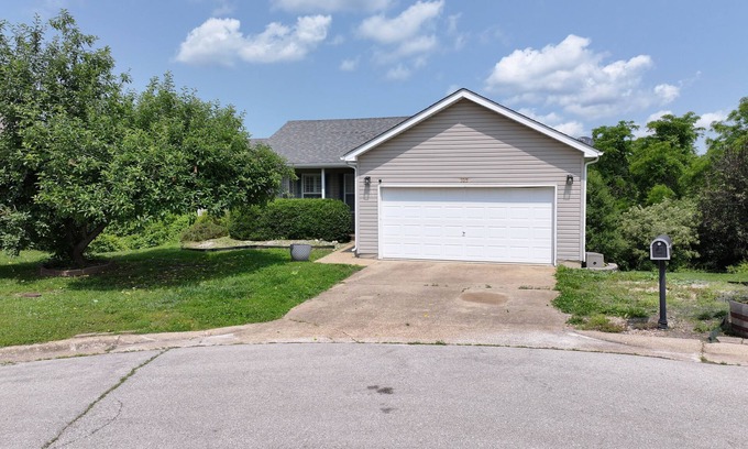 St. Robert Casa | Close to FLW! Comfy 3Br 2Bth House