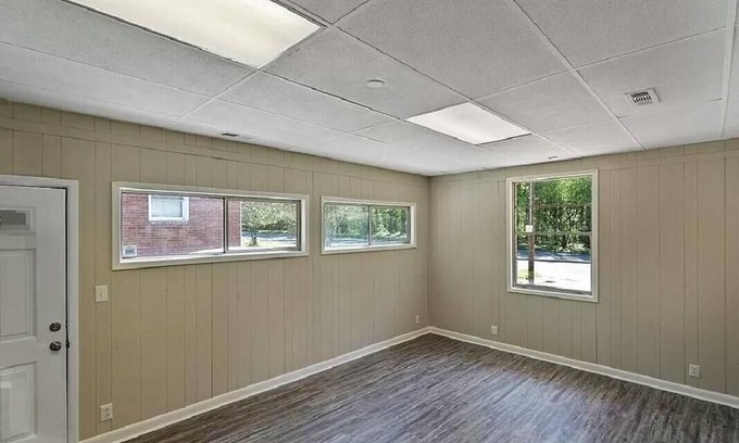 Shannon Park Casa | Close to NoDa, Plaza Midwood; 5 Miles to dwntwn; Monthly, Digital Nomads welcome