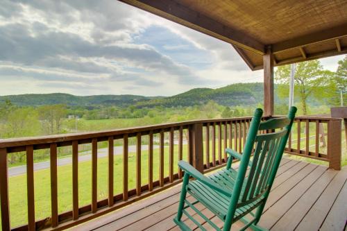 Mountain View Casa | Close to River and Hiking Cabin in Mountain View