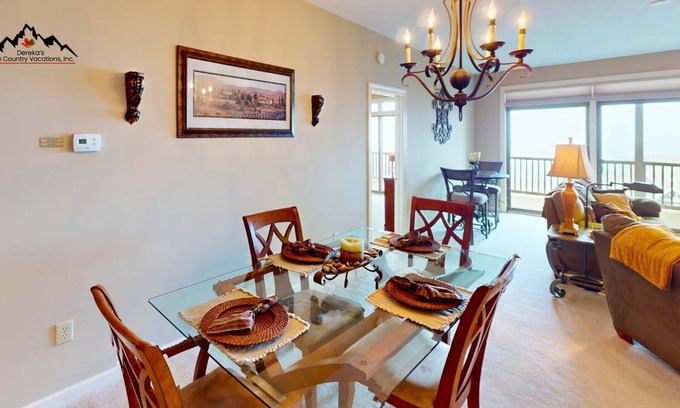 Sugar Mountain Condominio | Close to skiing, golf, hiking, and Banner Elk—your perfect year-round getaway