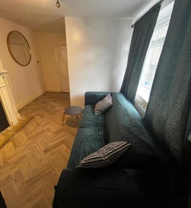 Grimsby Apartamento | close to stadium and the beach 2 bed groundfloor,sky Netflix