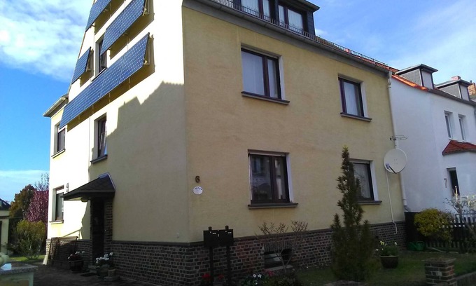 Dessau-Rosslau Apartamento | Apartamento en el último piso (Antje) - ¡Apartamento con vivienda sostenible en Fischer en Bauhaus!