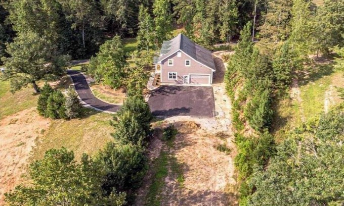 Columbus Casa | Close to TIEC, Columbus, Tryon, Landum, Lake Lure & Chimney Rock.. Very private
