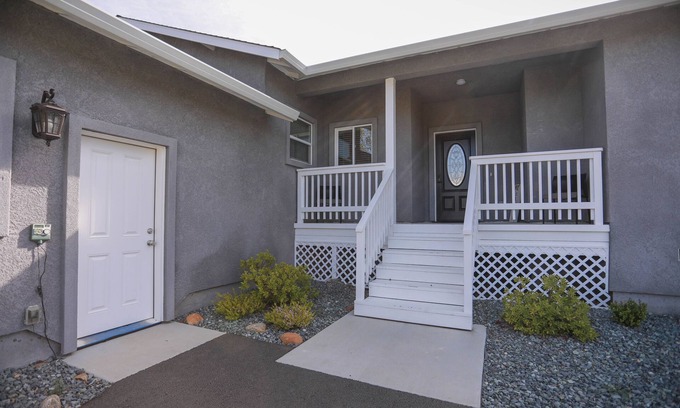 Oroville East Casa | Close to Town with a Remote Feel, Wooded View