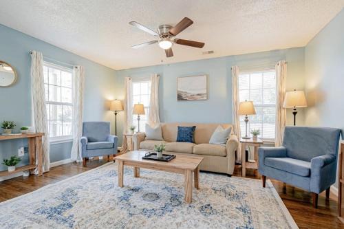 Eau Claire Casa | Close to USC & Midtown-Downtown - Newly Renovated