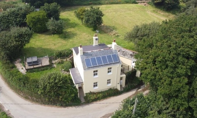 Dartmouth Cabaña | Clotted Cream Cottage