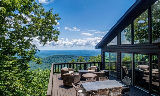 Big Canoe Cabina | Cloud 9 - Incredible Long Range Mountain Views in Big Canoe