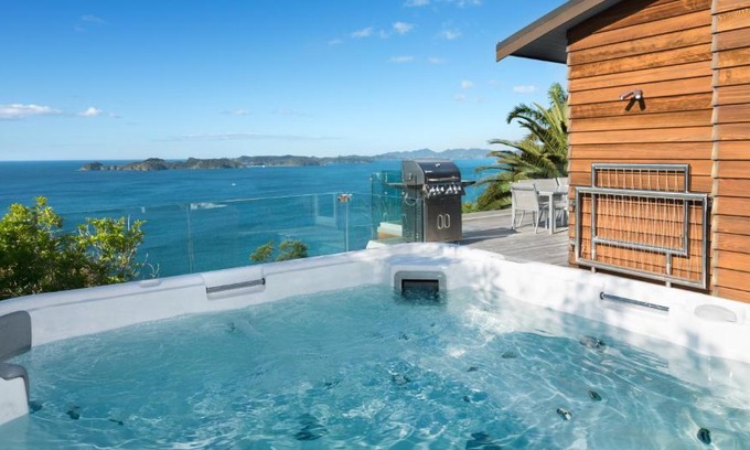 Russell Casa | Cloud 9