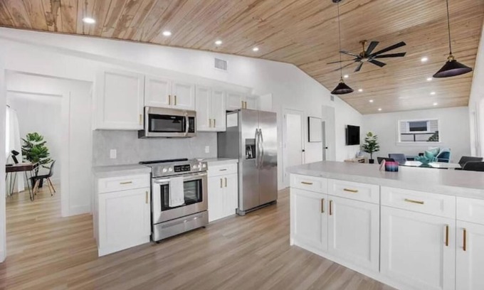 Pine Channel Estates Casa | Cloud Nine Casita At Big Pine
