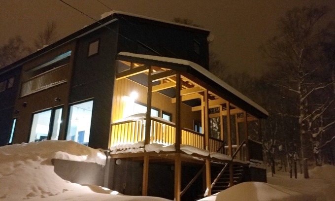 Rusutsu Casa | CLOUD9 ROOM 202 / Abuta-gun Hokkaidō