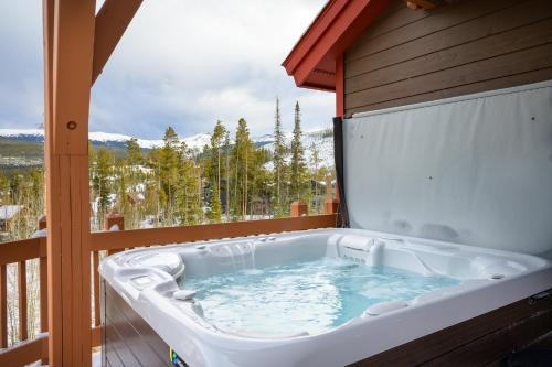 Bear Crossing Casa | Cloudline Chalet townhouse