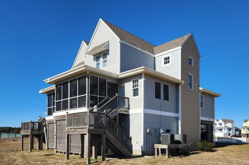 Buxton Casa | Clownfish #3A-CAC