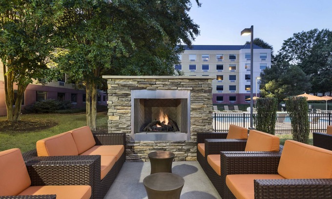 Charlotte Hotel | CLT Sky Suites