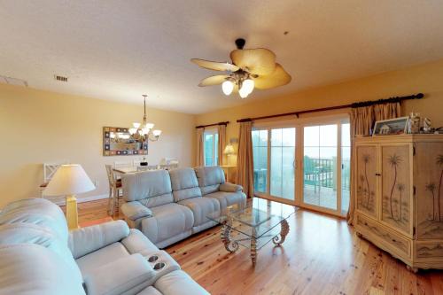 Cape San Blas Apartamento | Club at Cape San Blas 2B